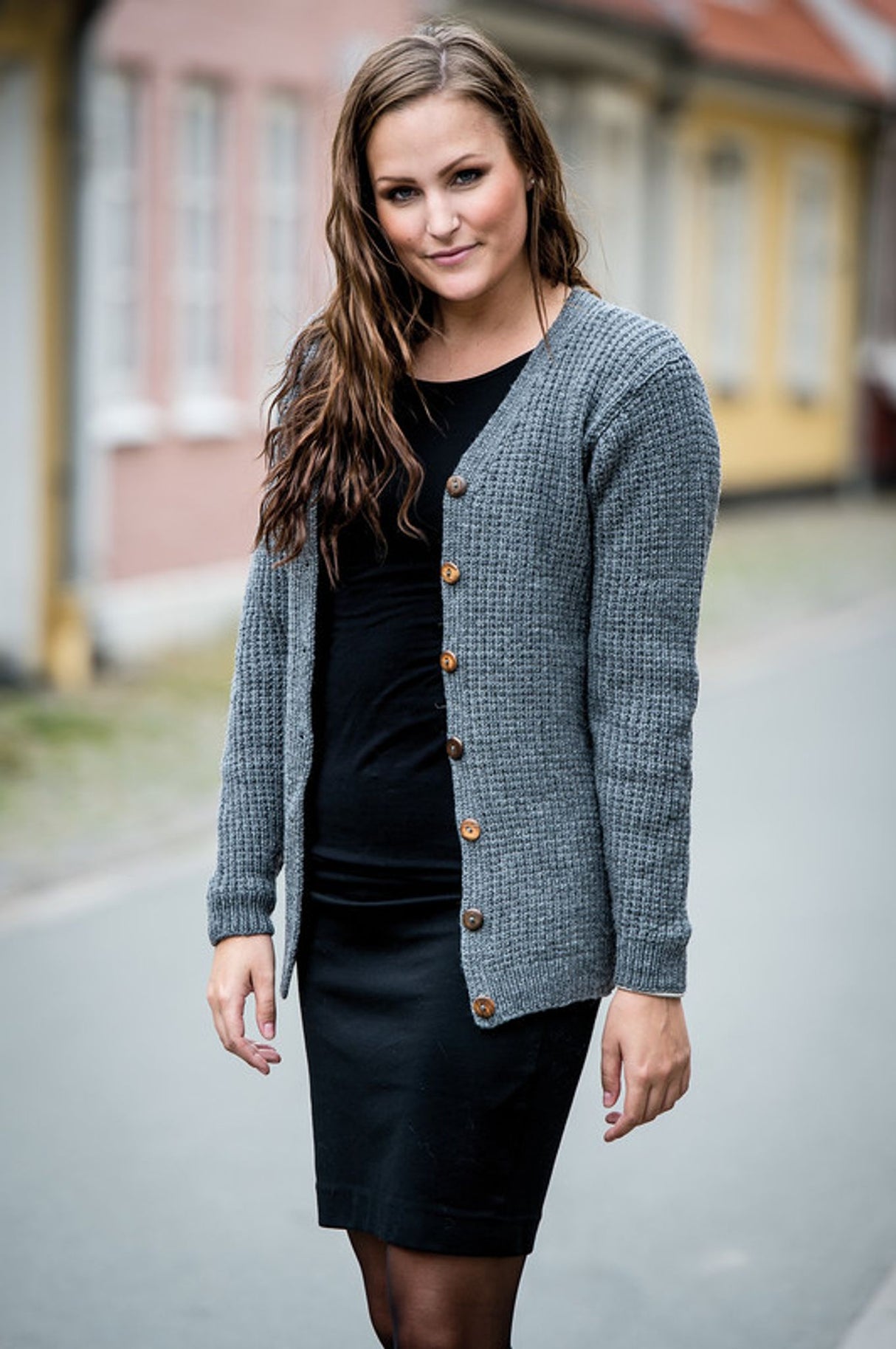 Cardigan with buttons