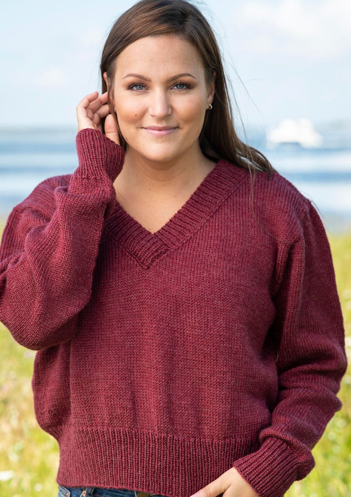 Sweater with wide double neckline