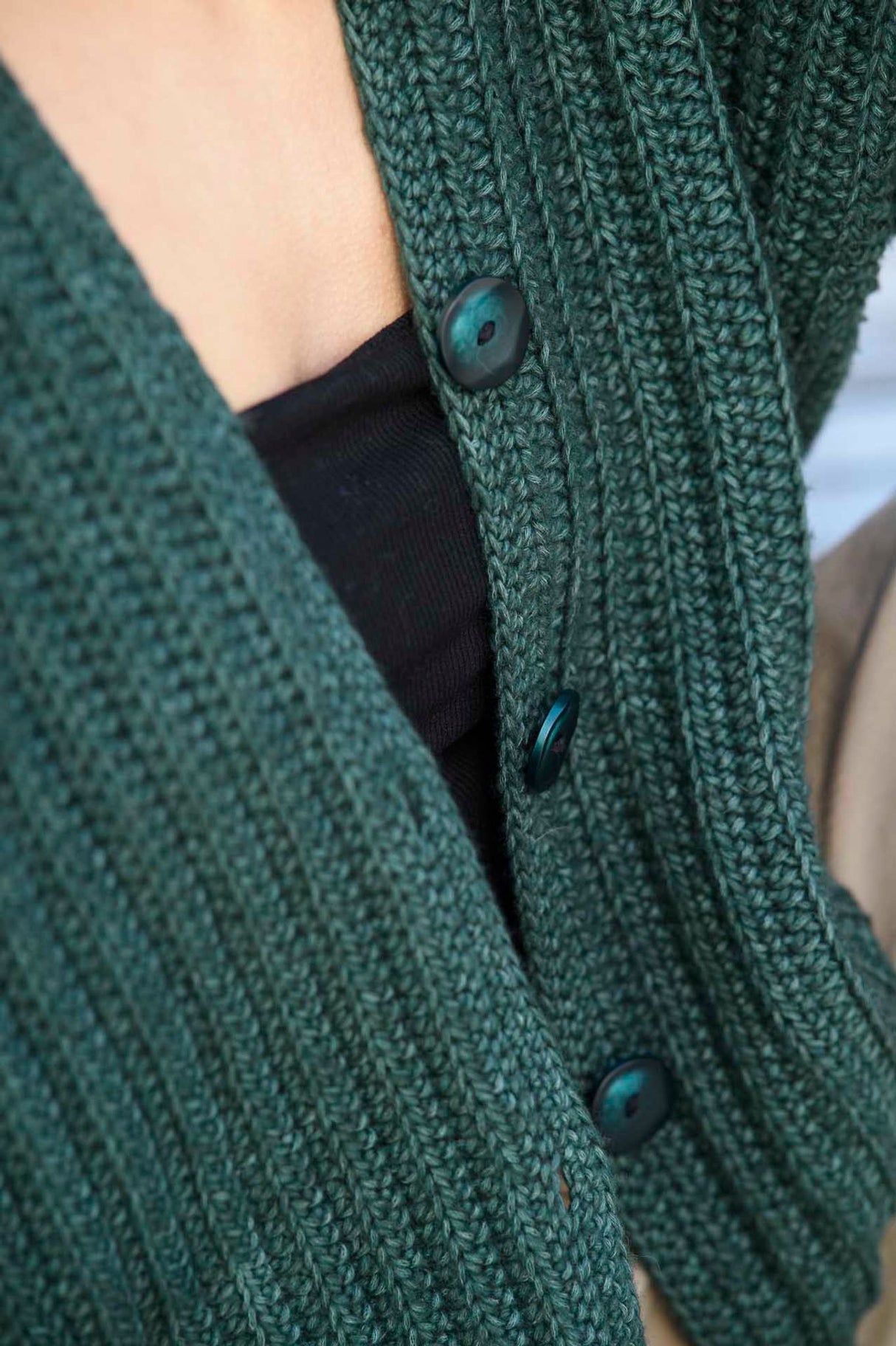 Embla Cardigan (Crocheted)