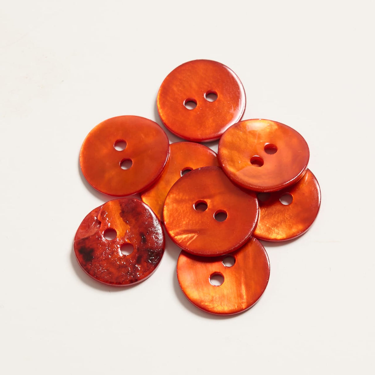 Mayflower Create Buttons - Pearl (8 pcs.)