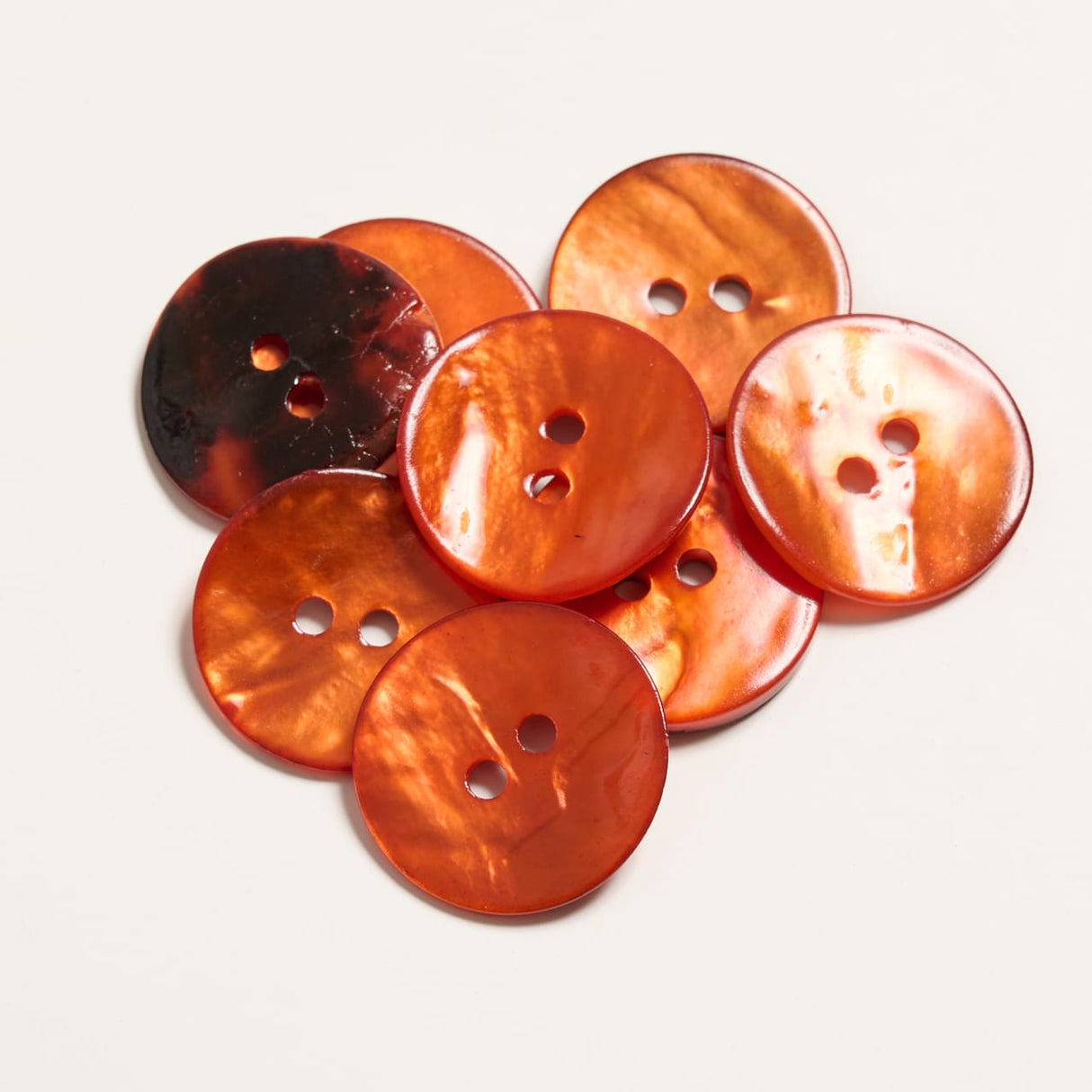 Mayflower Create Buttons - Pearl (8 pcs.)