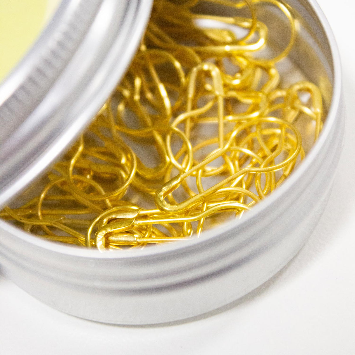 Mayflower Create Stitch Markers Metal 45 pcs. 2.15cm