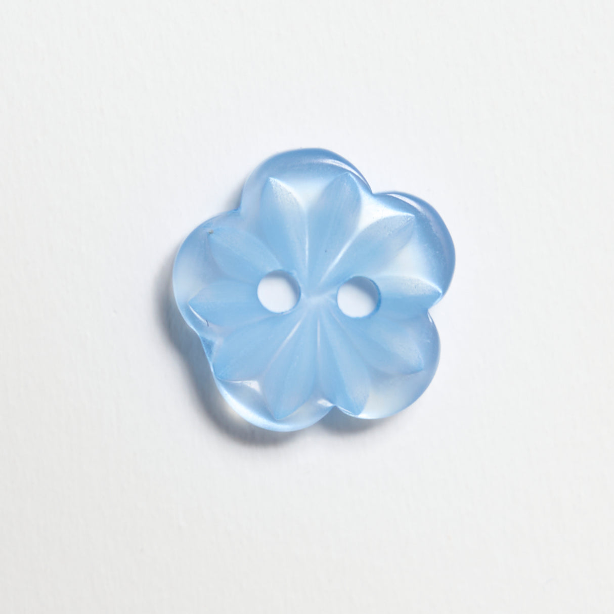 Mayflower Create Buttons - Clear Flower (8 pcs.)