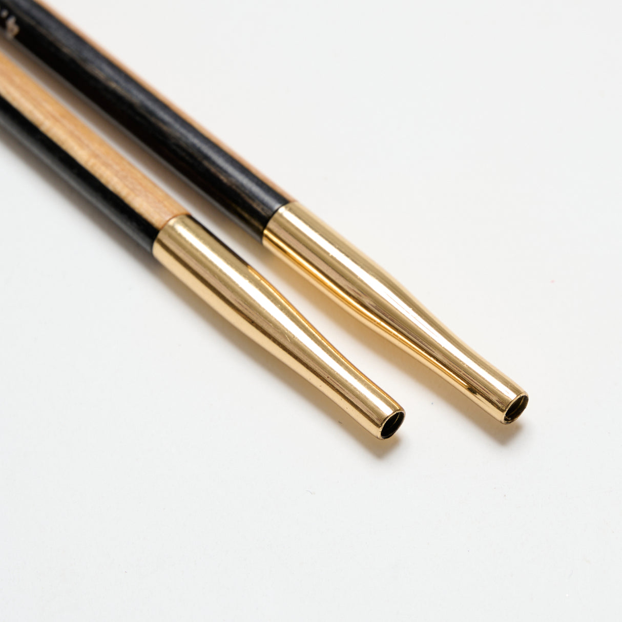 Mayflower Create Black & White Interchangeable Circular Needles