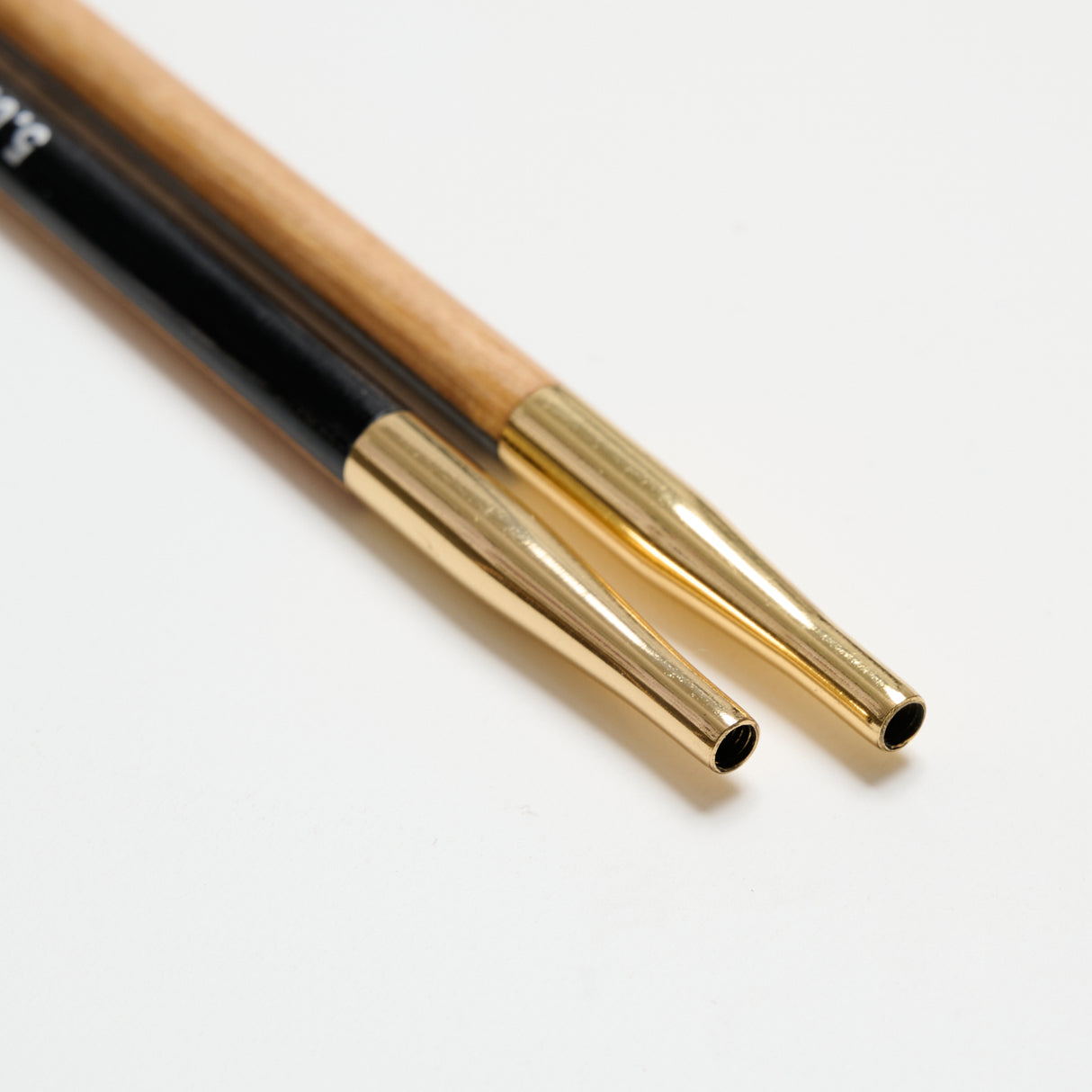Mayflower Create Black & White Interchangeable Circular Needles