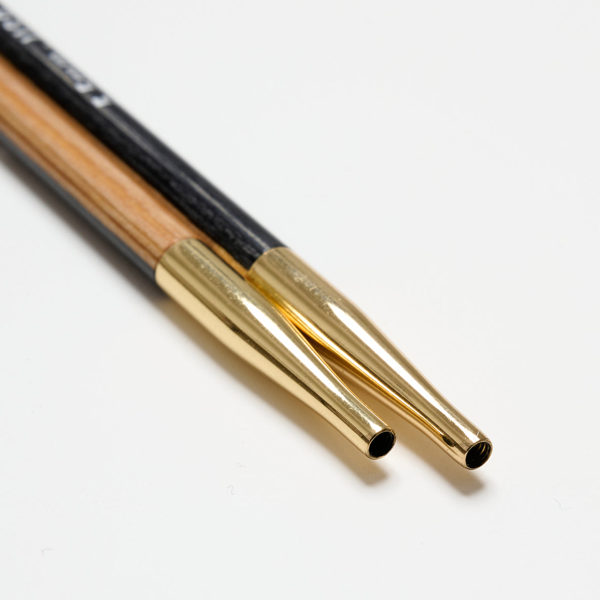Mayflower Create Black & White Interchangeable Circular Needles
