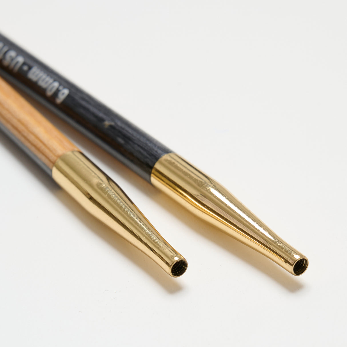 Mayflower Create Black & White Interchangeable Circular Needles