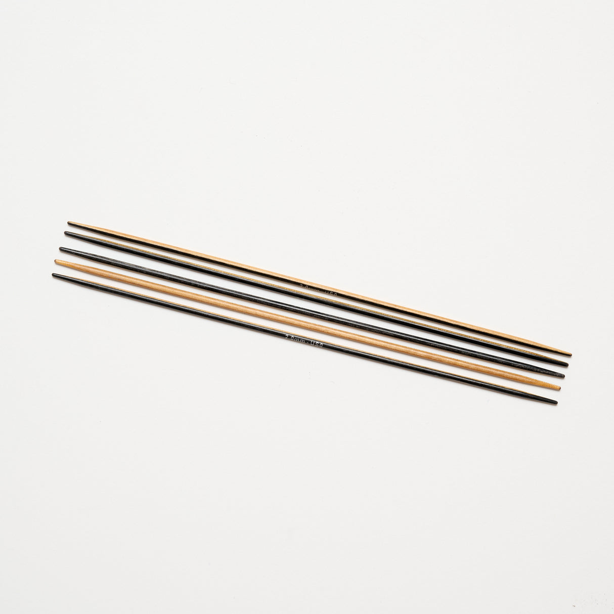 Mayflower Create Black & White Double-pointed needles
