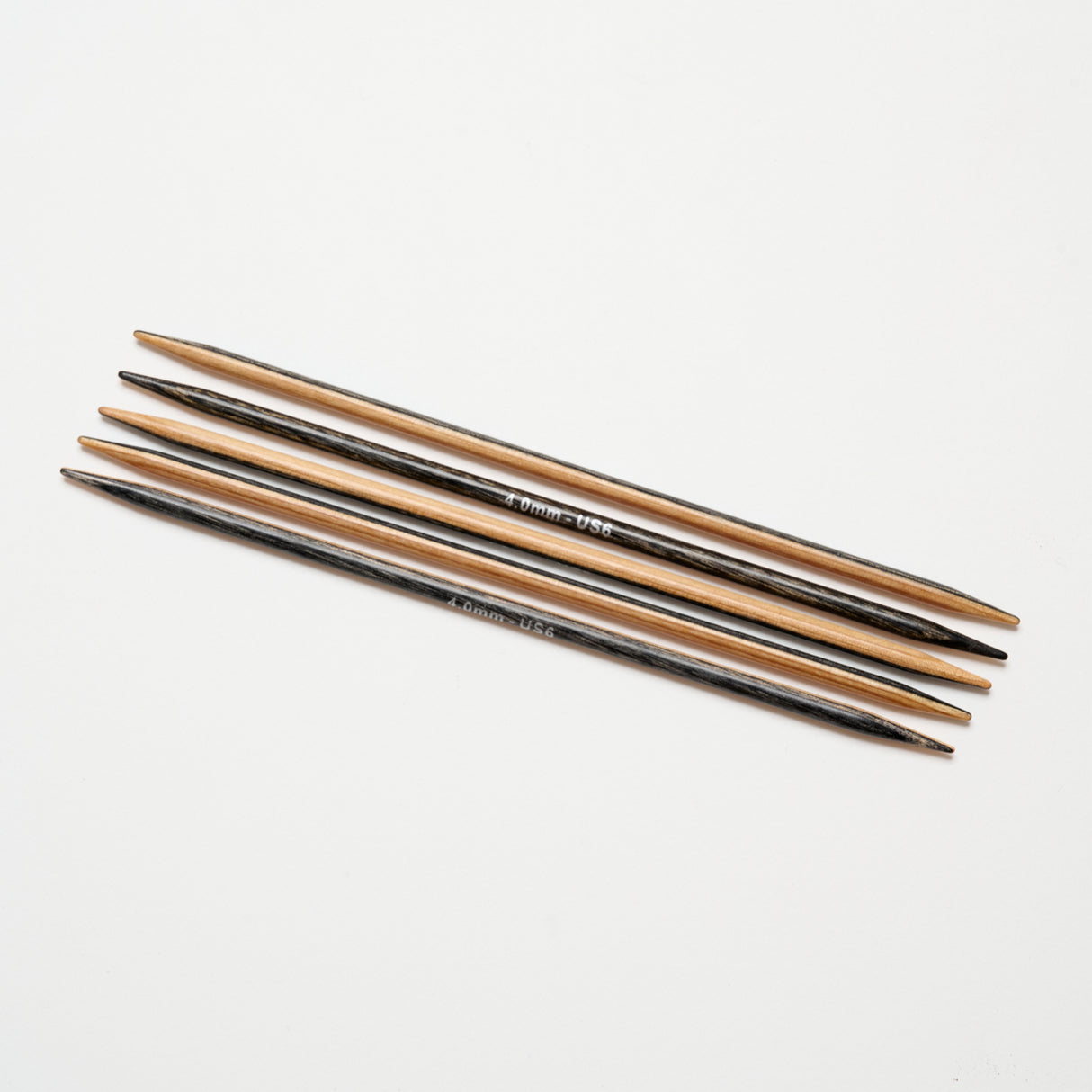 Mayflower Create Black & White Double-pointed needles