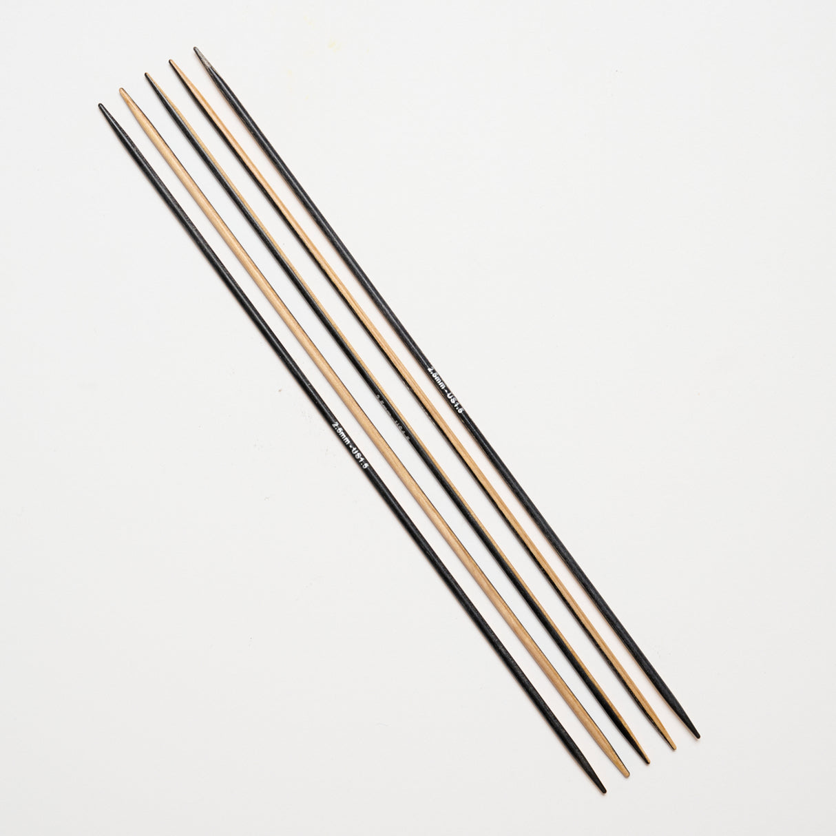 Mayflower Create Black & White Double-pointed needles