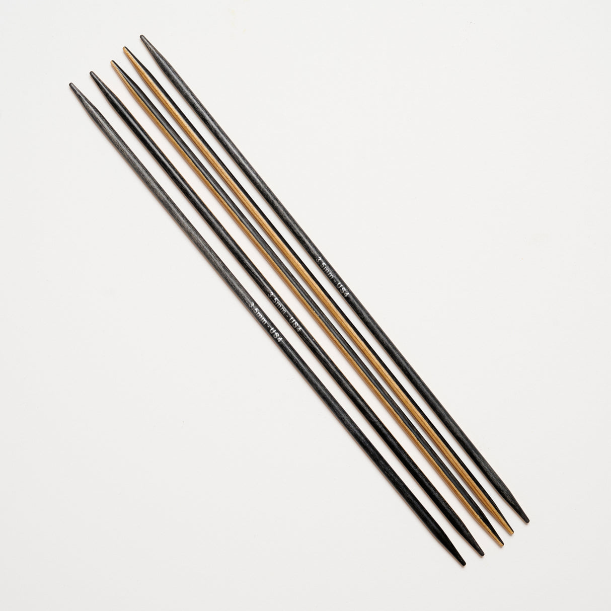 Mayflower Create Black & White Double-pointed needles