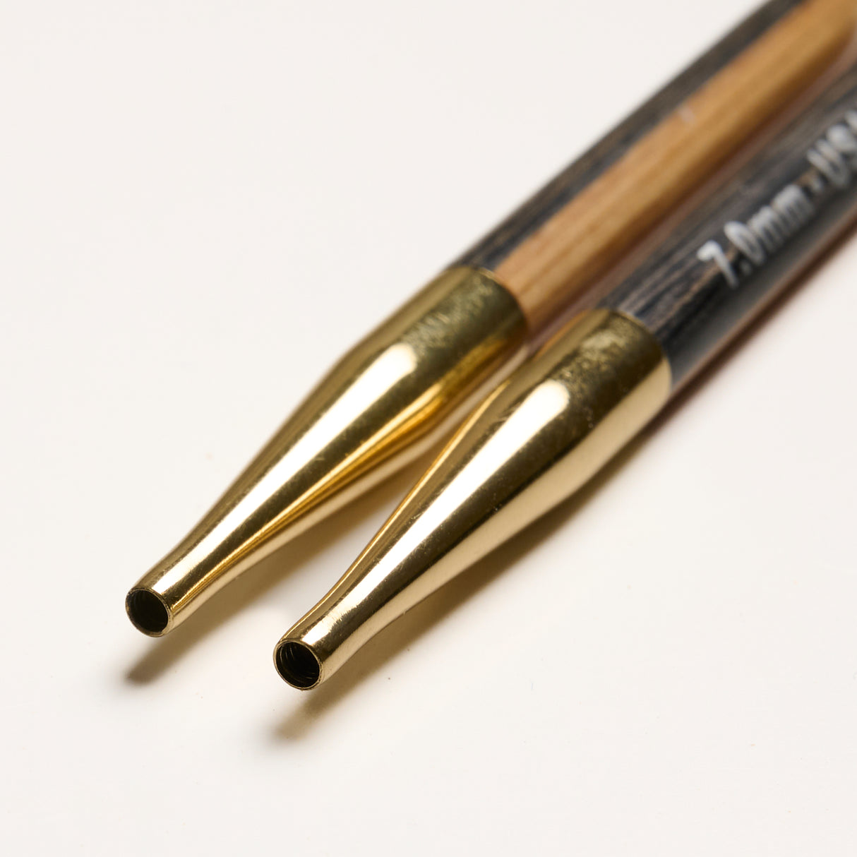 Mayflower Create Black & White Interchangeable Circular Needles