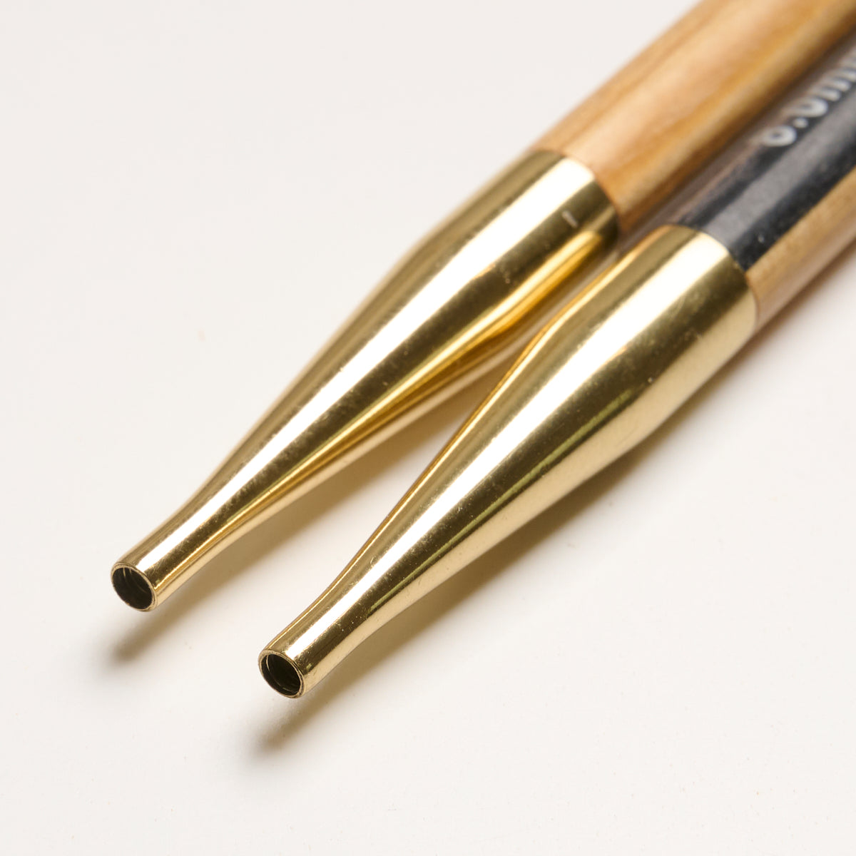 Mayflower Create Black & White Interchangeable Circular Needles