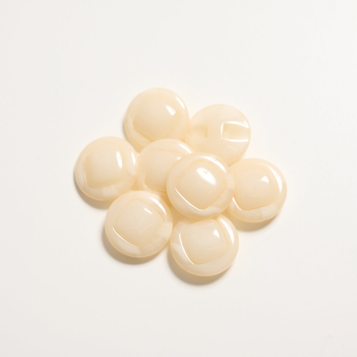 Mayflower Create Buttons - Flower - Mother of Pearl