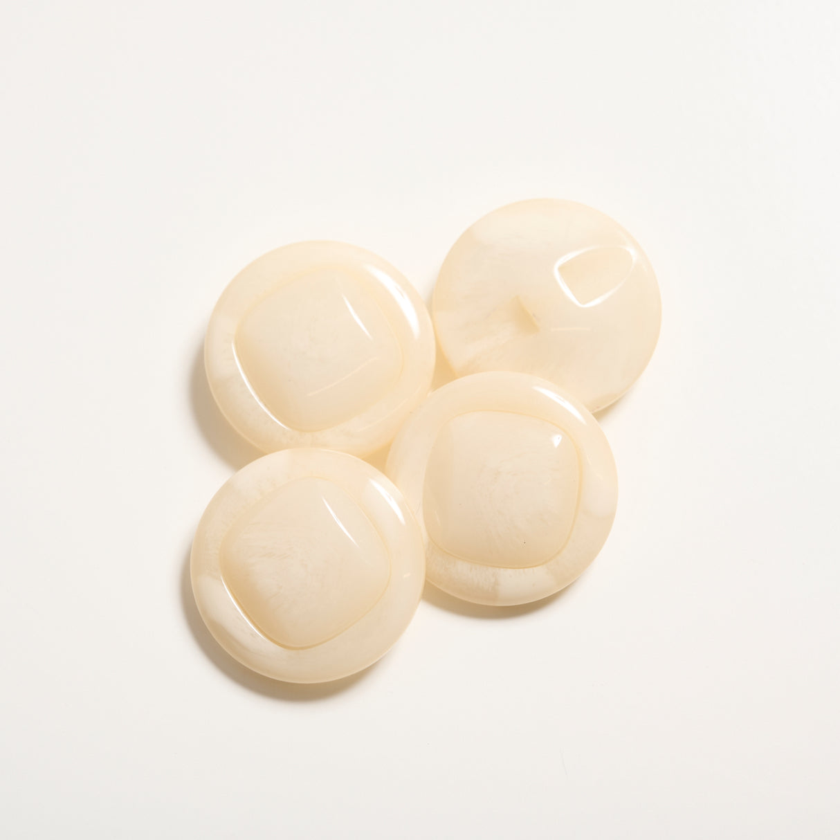 Mayflower Create Buttons - Flower - Mother of Pearl