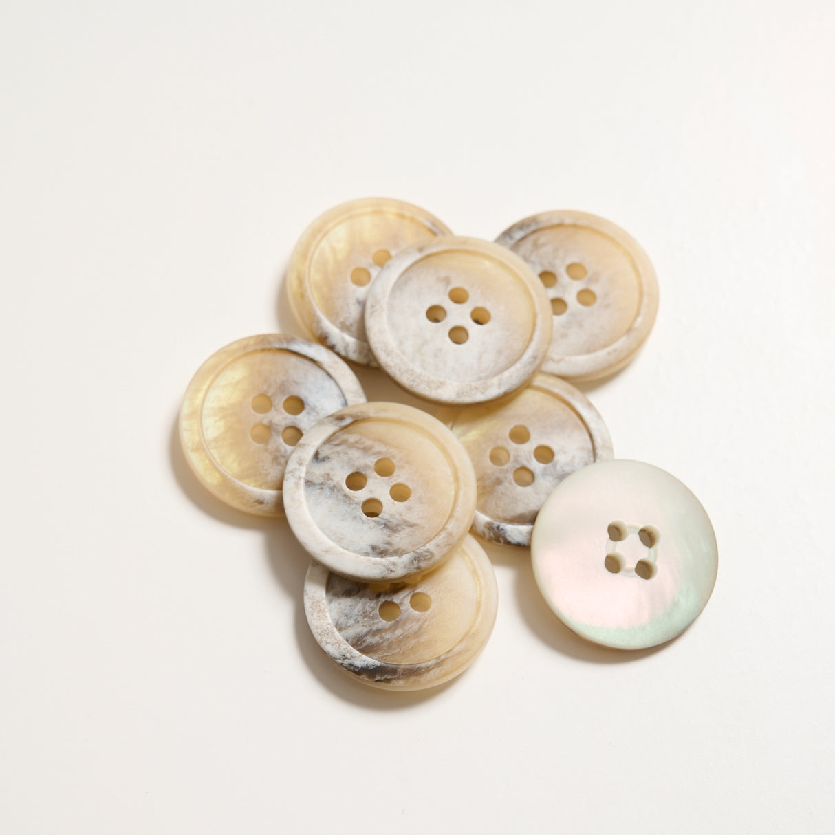 Mayflower Create Buttons - 4-Hole (8 pcs.)