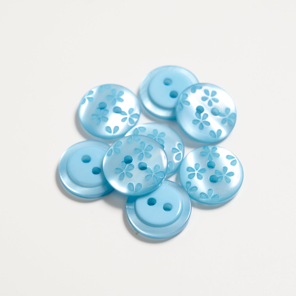 Mayflower Create Buttons - 2-Hole With Flower (8 pcs.)