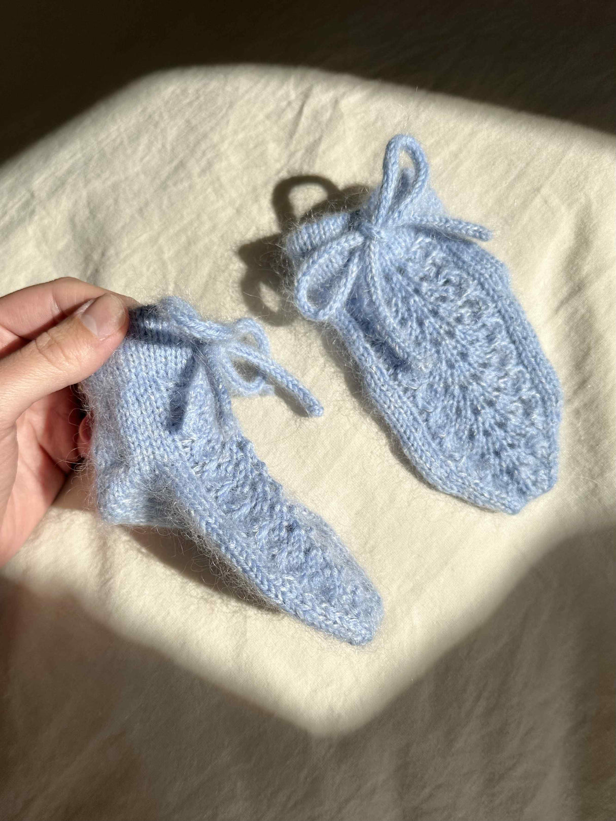 Acanthus Baby Socks Pattern