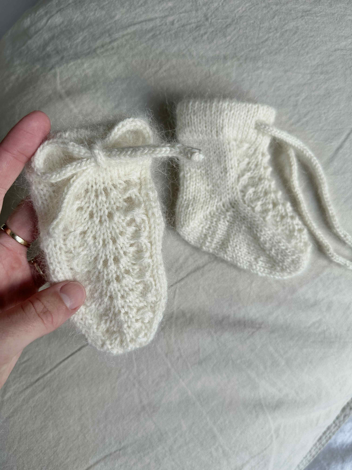 Acanthus Baby Socks Pattern
