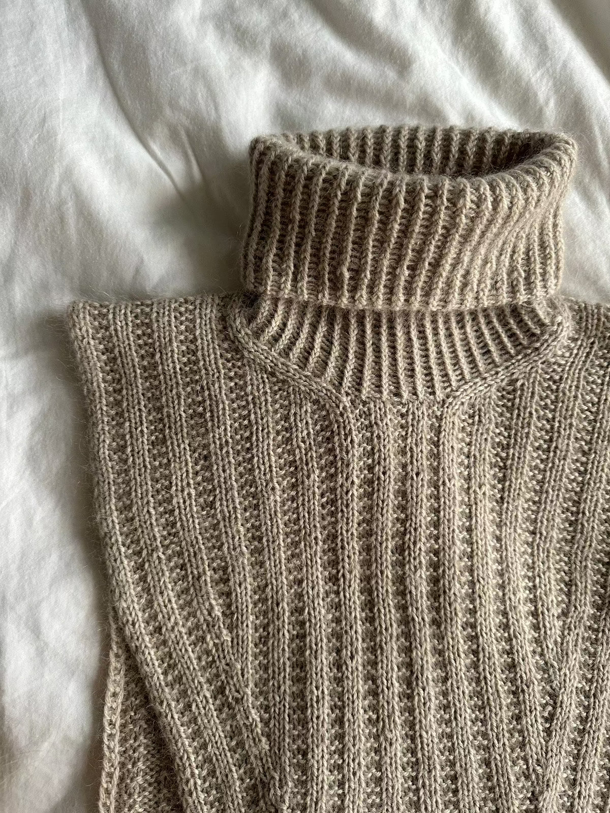 Cardamom Neck Pattern