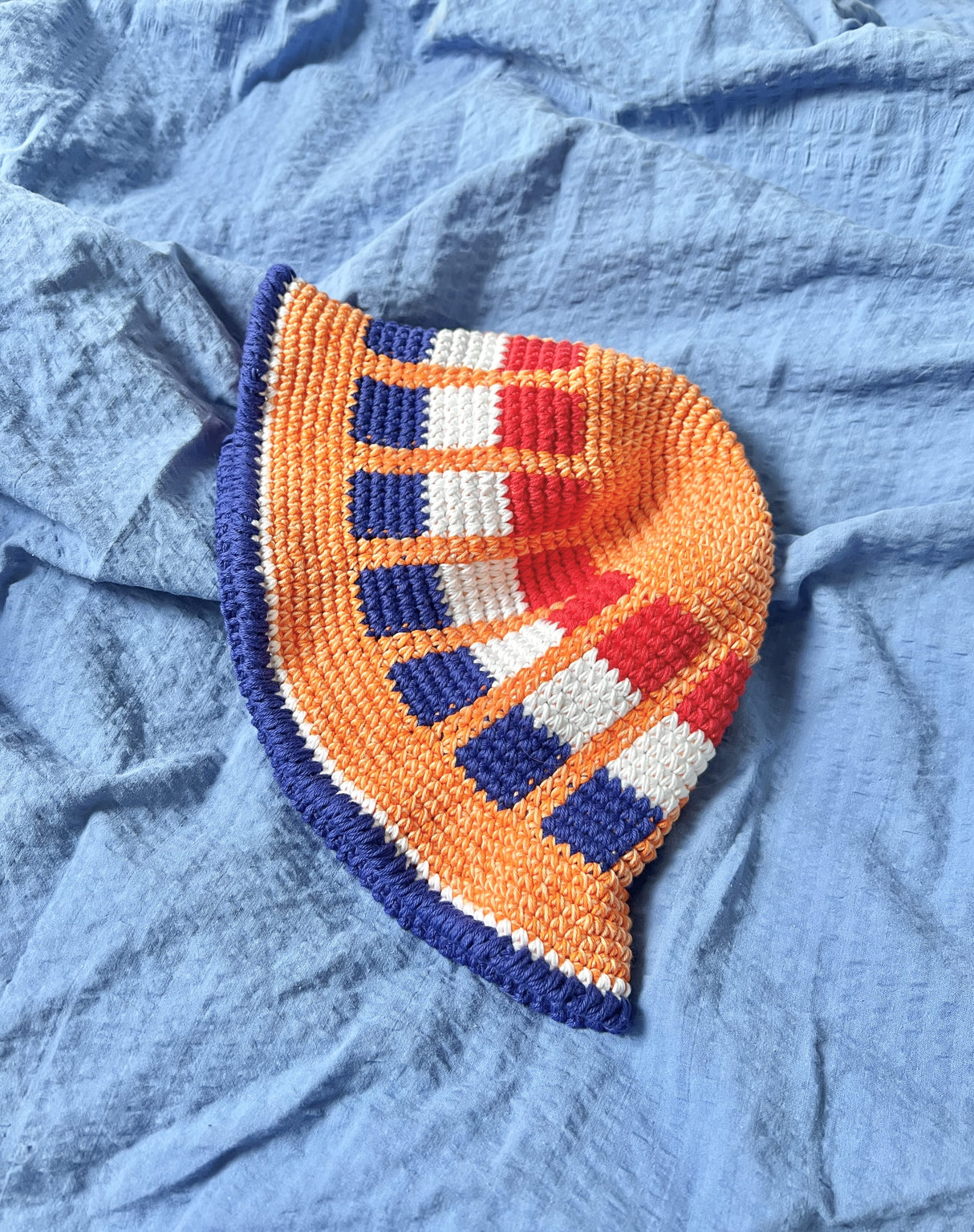 Holland bucket hat Pattern