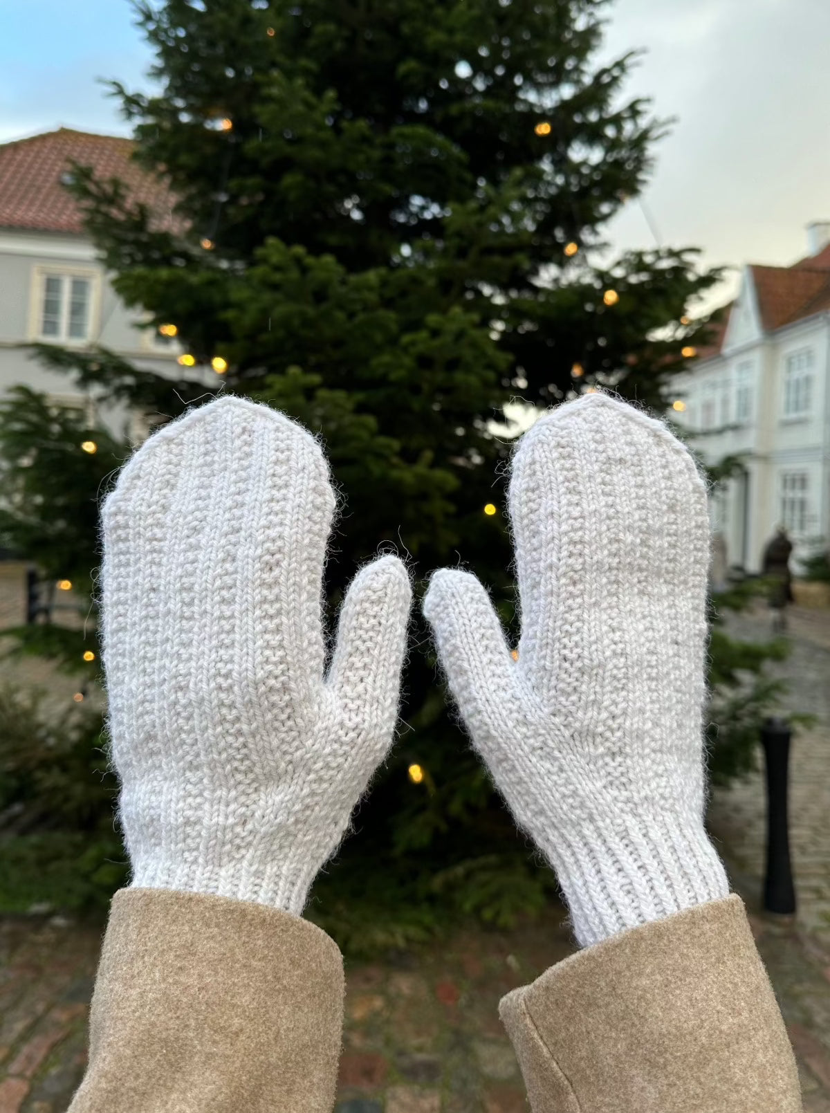 Cardamom Mittens Pattern