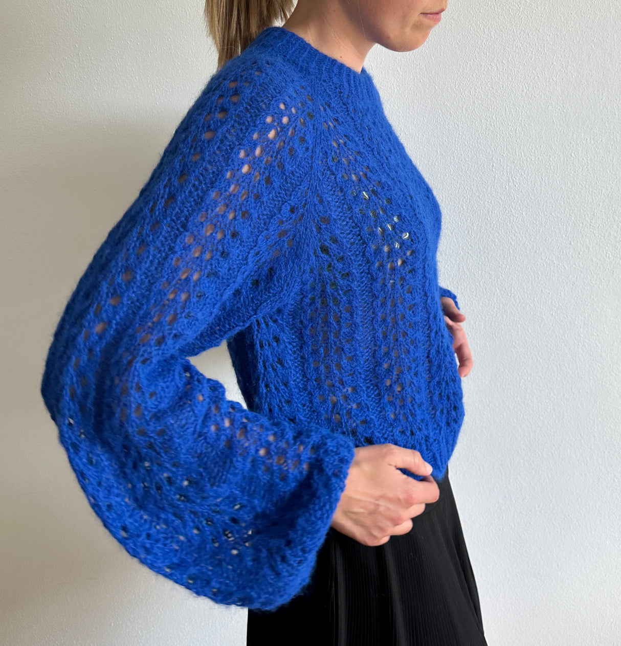 Acanthus Sweater Fluffy Pattern