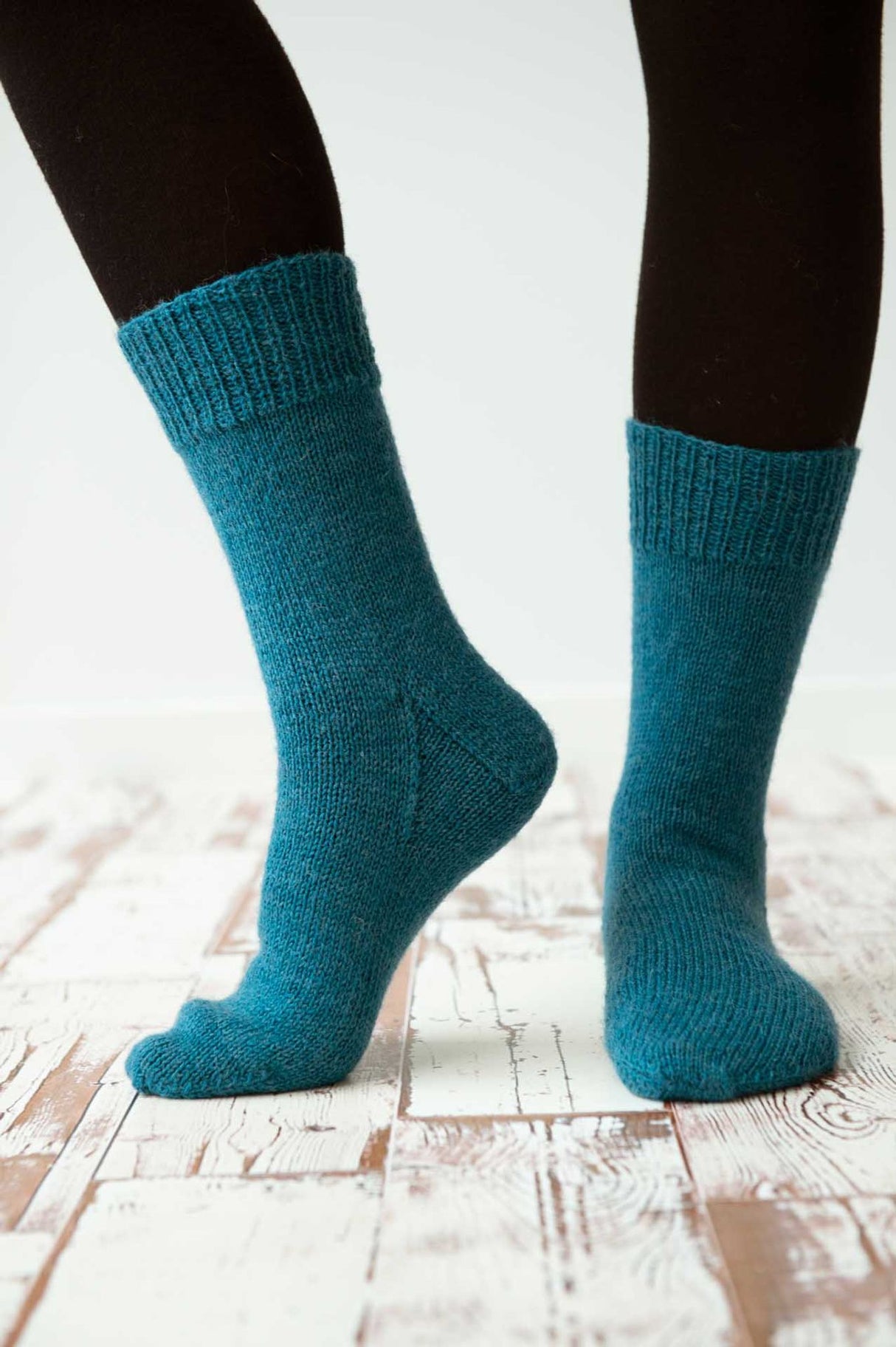 Simple Socks in 1st class