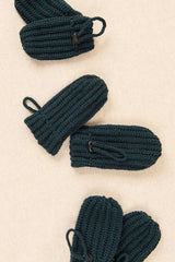 Crochet baby mittens