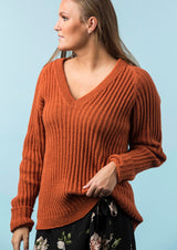 Classic sweater with v-neck 