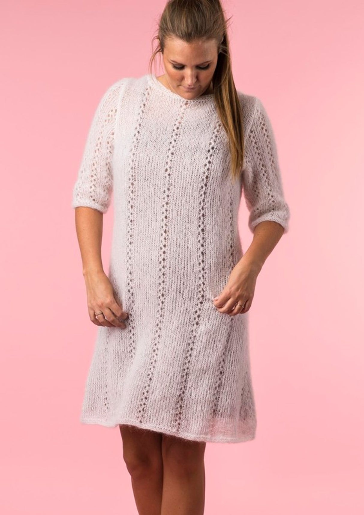 Knitted dress with lace pattern