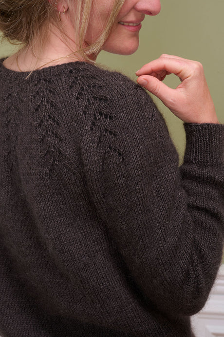 io cardigan