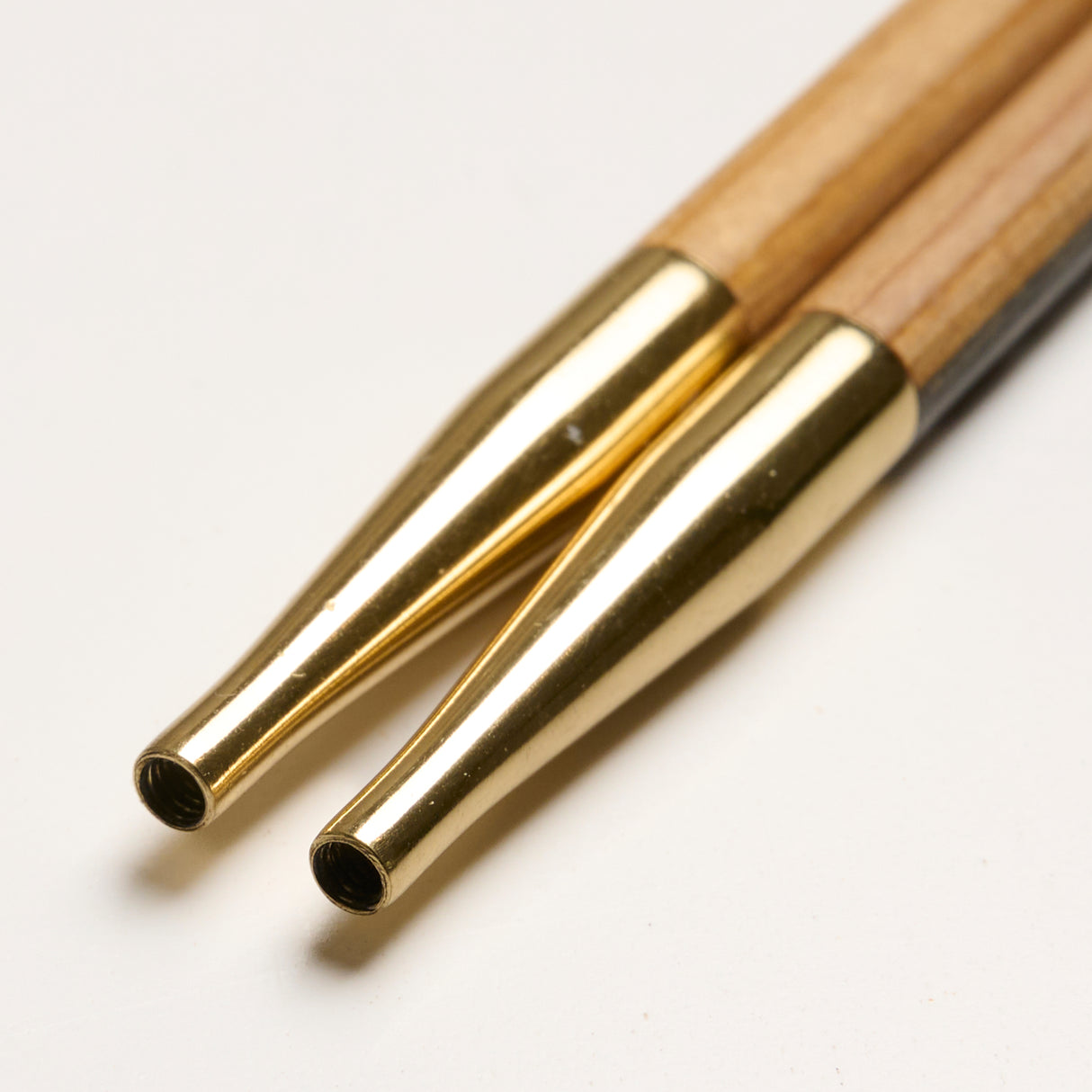 Mayflower Create Black & White Interchangeable Circular Needles 