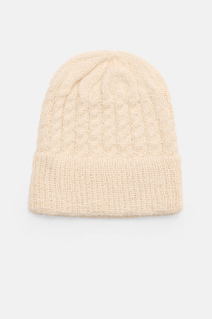 Beanie with twists