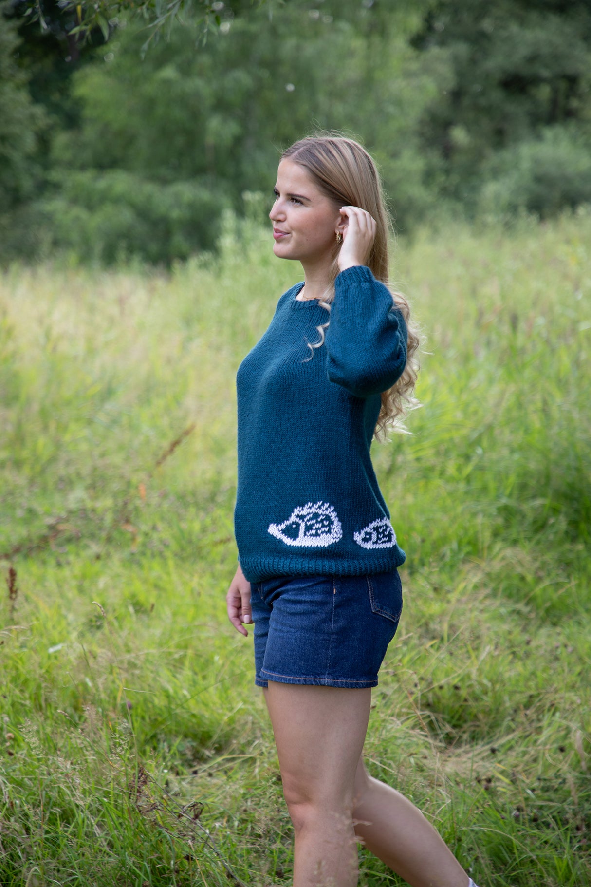 Hedgehog sweater for adults