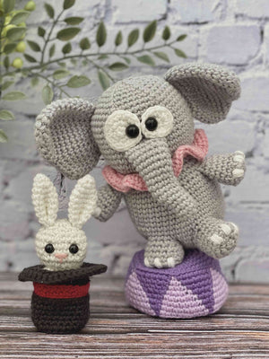 Circus elephant Ellie Pattern 