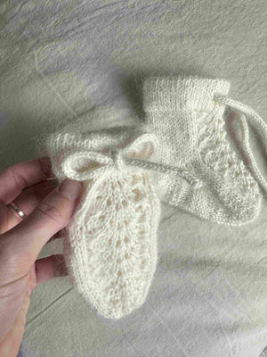 Acanthus baby socks Pattern