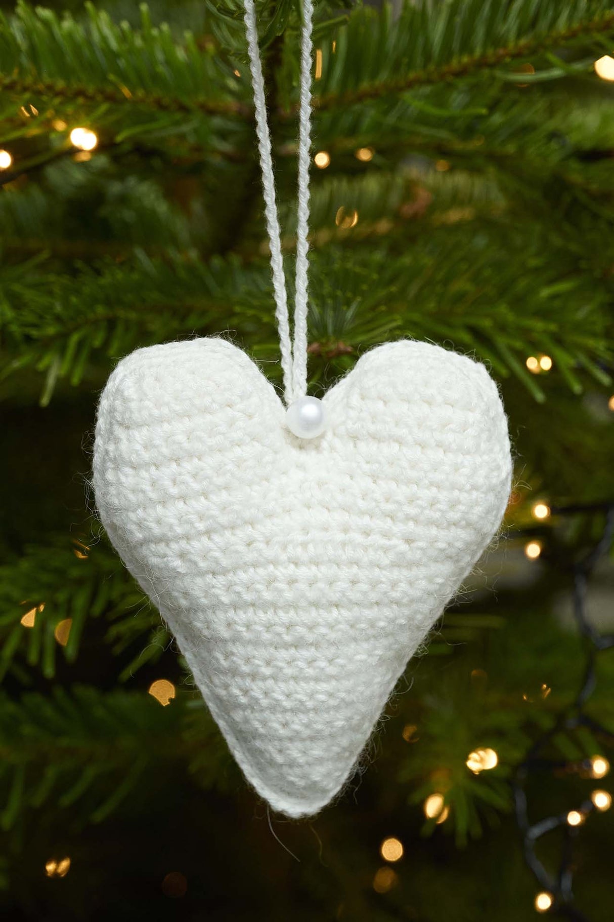 Crocheted snow hearts to hang