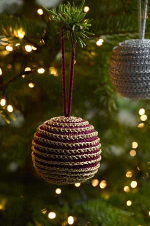 Crochet Crochet House and Christmas Ball