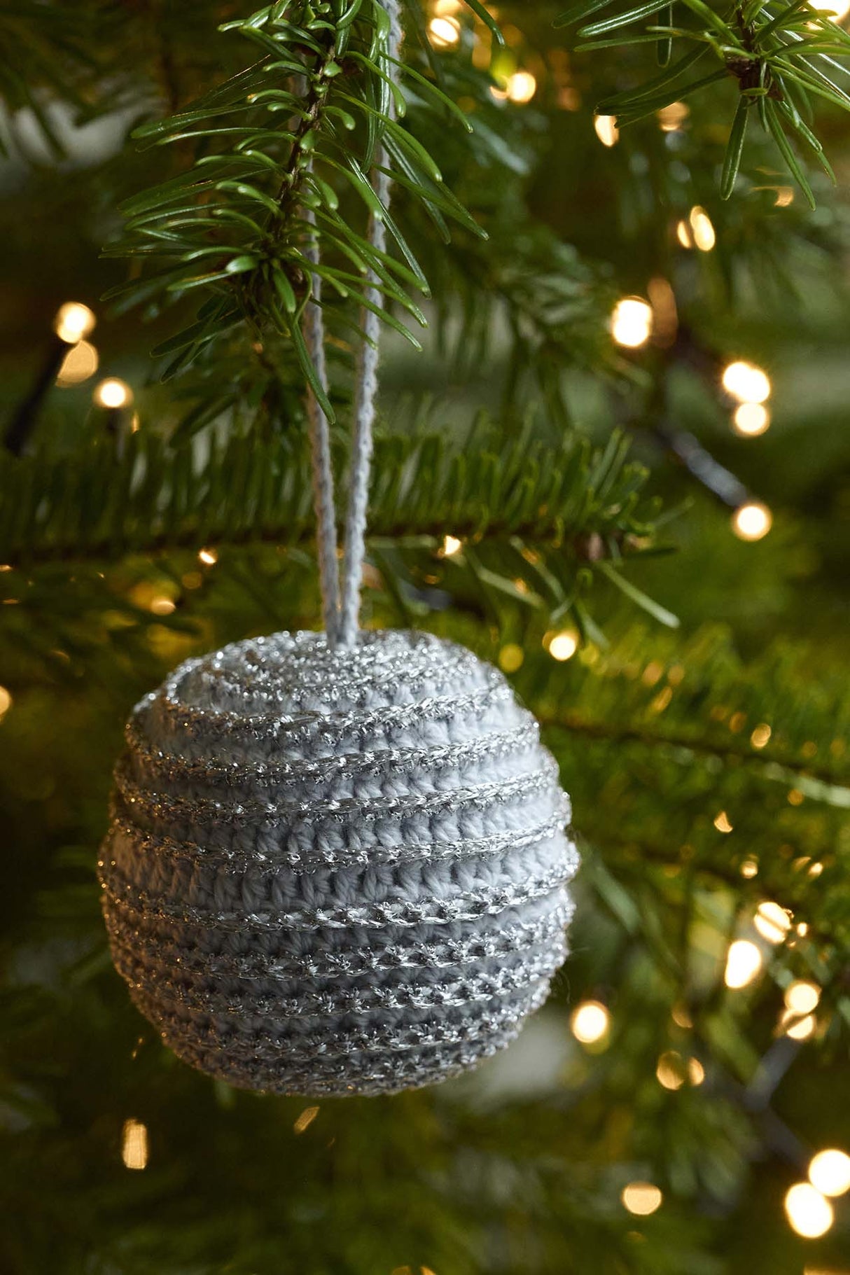 Crochet Crochet House and Christmas Ball