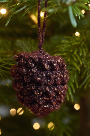 Crocheted ball and acorn with glitter