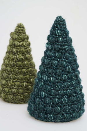 Crochet Christmas tree with bubbles