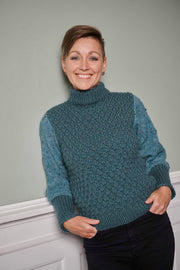 FR1 - Sweater with texture and Casablanca sleeves 