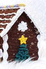 Crochet gingerbread house