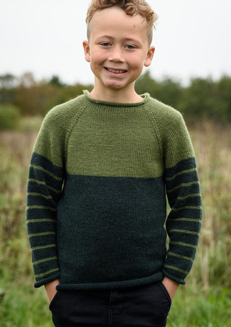 Sweater with raglan and stripes