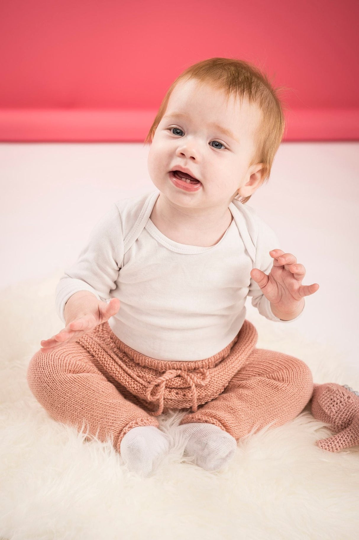 Knitted skirt with pants