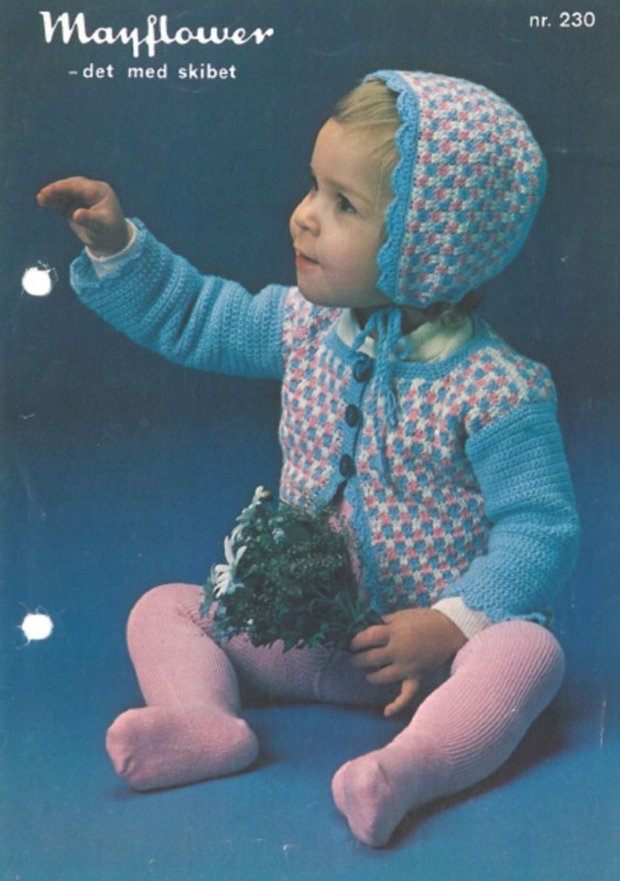 Crochet sweater and bonnet