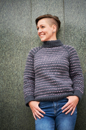 FR5 - Woven knitted sweater 