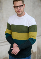 Men's sweater with wide stripes