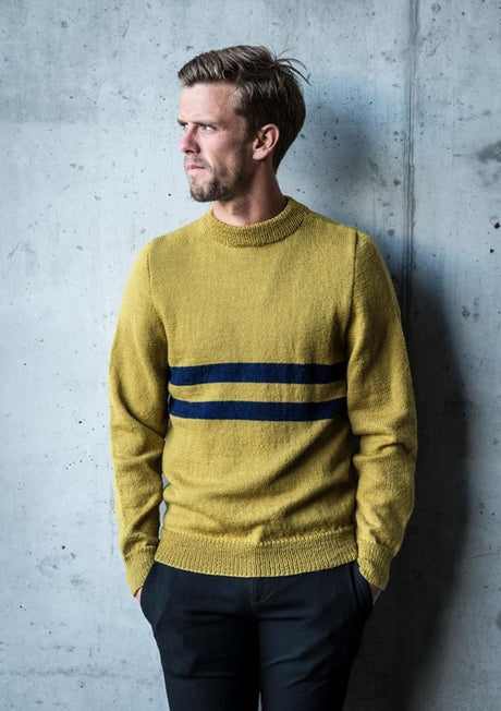 Men's sweater with stripe